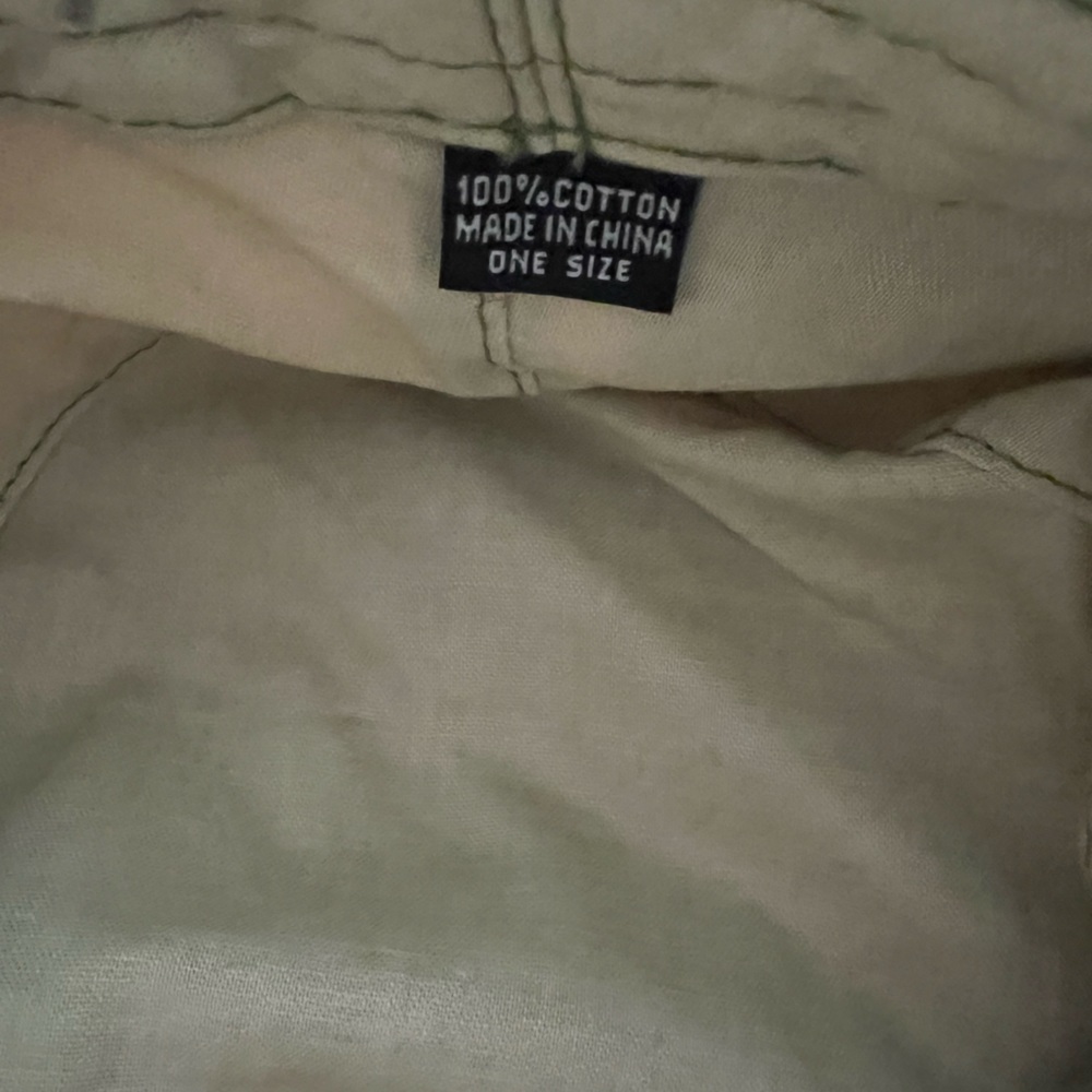 Rare! Boutique environmental brand Mission Playground cap with outdoor design. - Picture 3 of 10